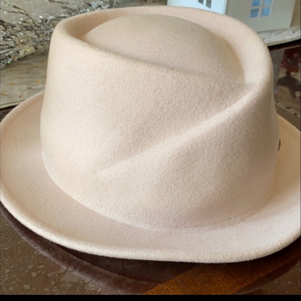 NWOT Brooklyn Hat STUNNING!! - Picture 5 of 7